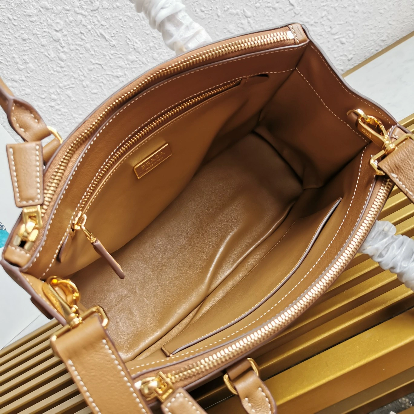 Prada Top Handle Bags Attractive 71495