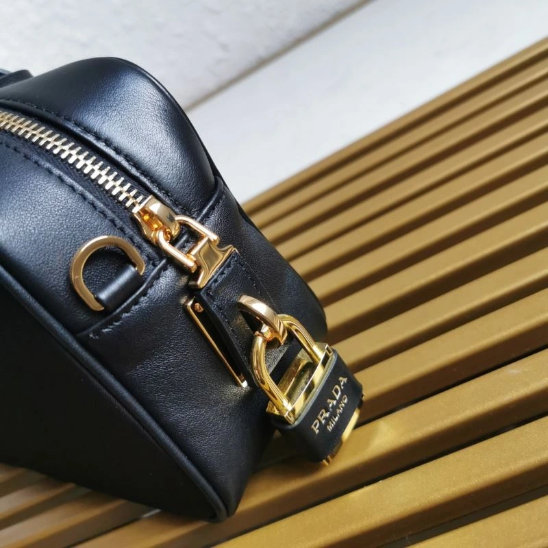 Prada Top Handle Bags RelaxedFit 60635