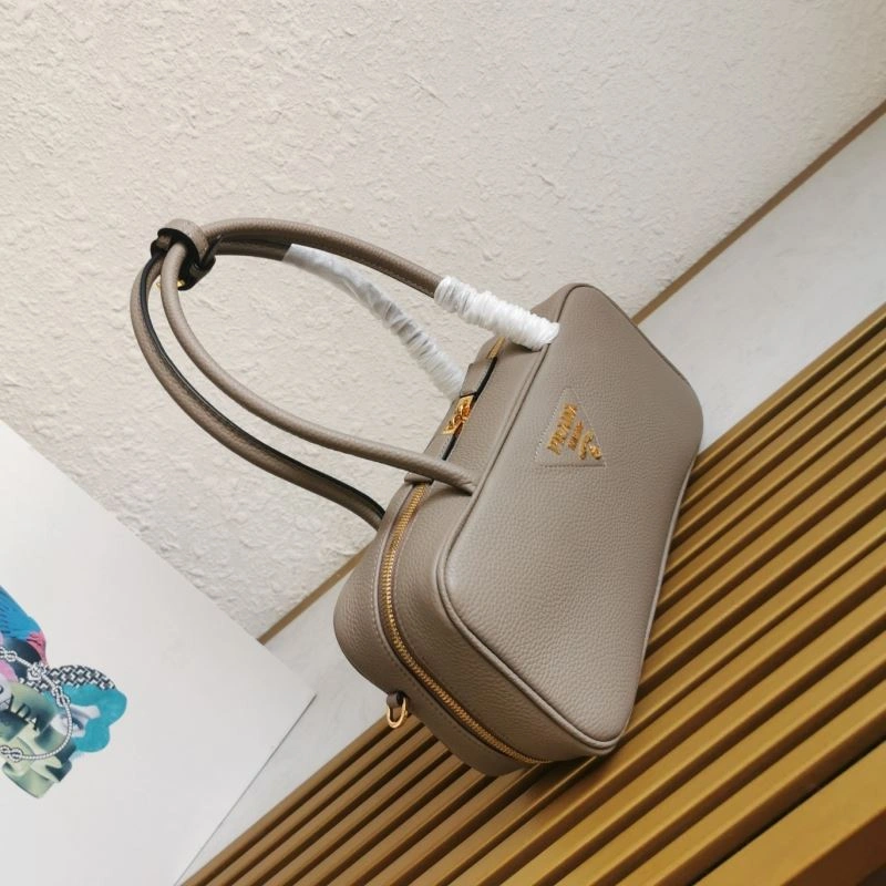 Snug Prada Top Handle Bags 60633