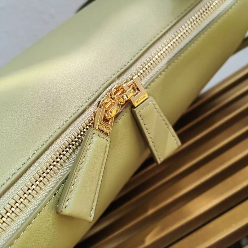 Timeless Prada Top Handle Bags 44956