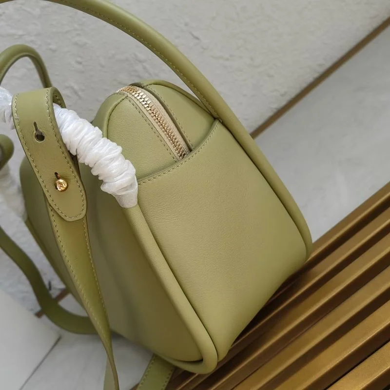 Timeless Prada Top Handle Bags 44956