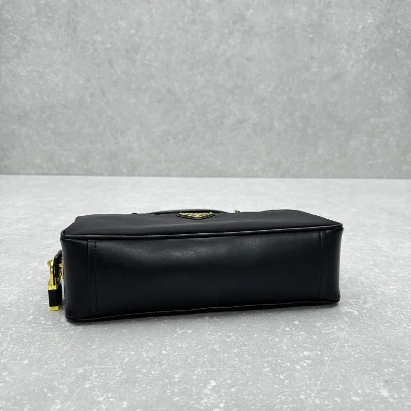 Prada Top Handle Bags Sleek 55624