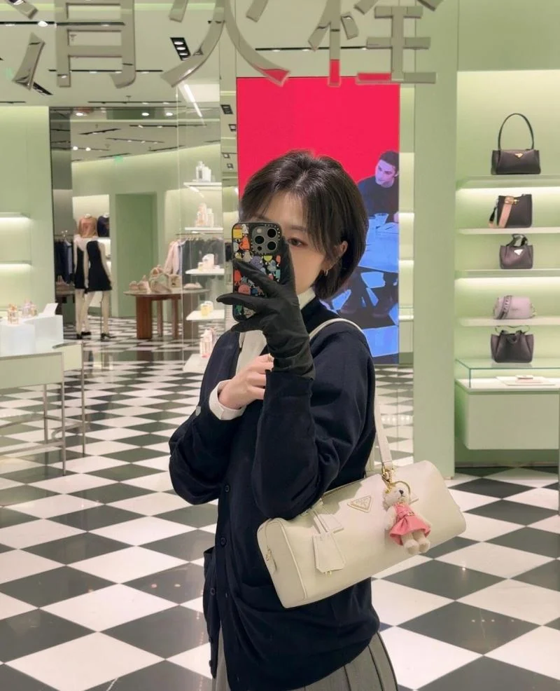Prada Top Handle Bags WaterResistant 55621