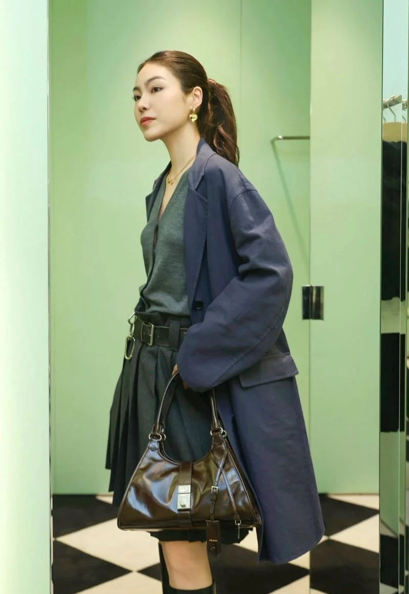 UrbanChic Prada Top Handle Bags 55614