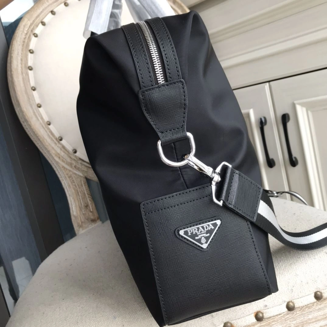 SmoothTexture Prada Travel Bags 92317