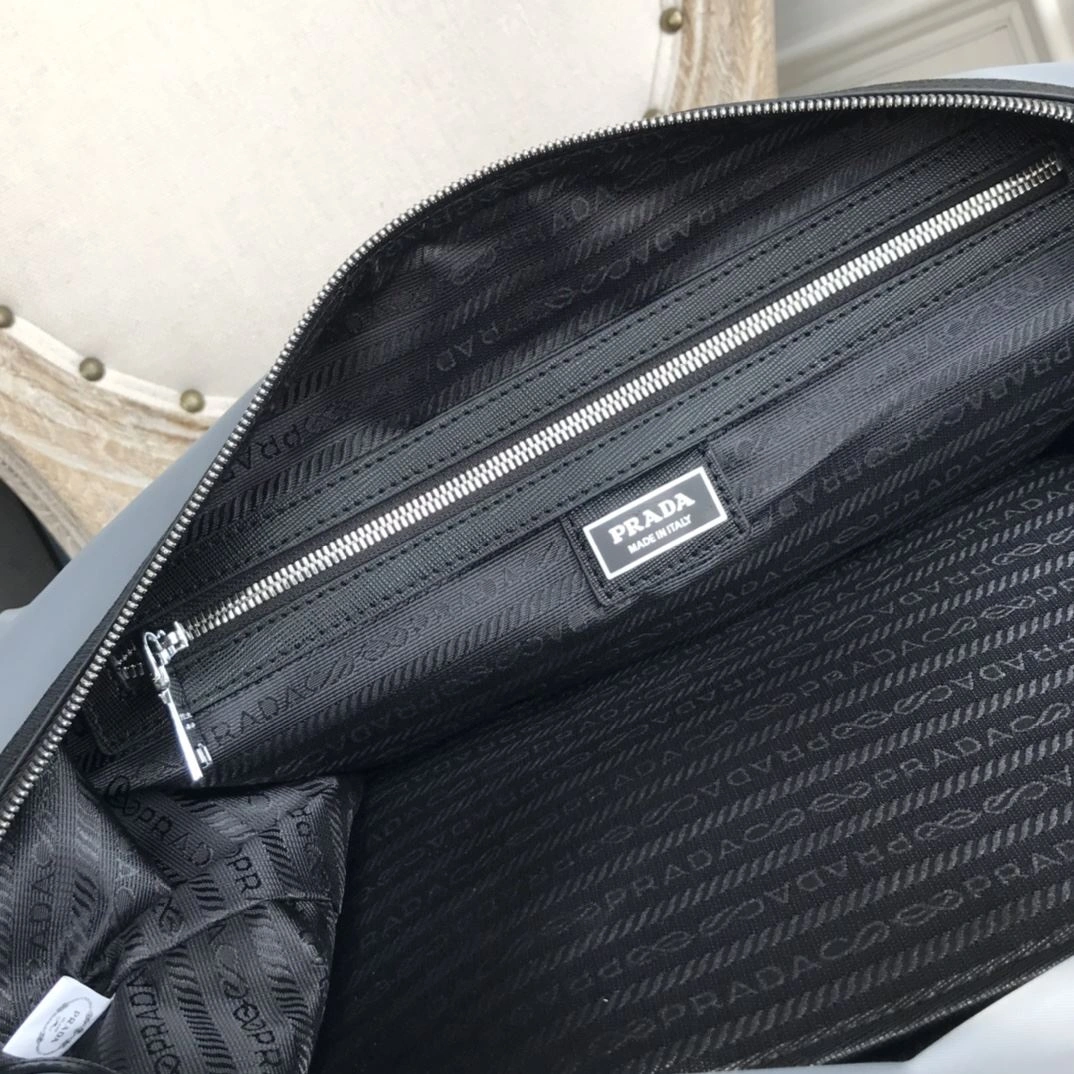 Prada Travel Bags Elegant 92319