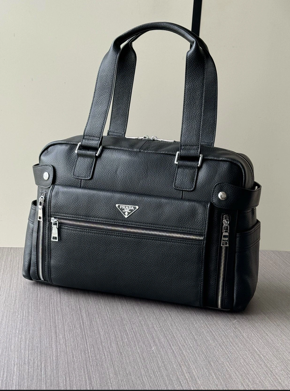 Unisex Prada Travel Bags 92318
