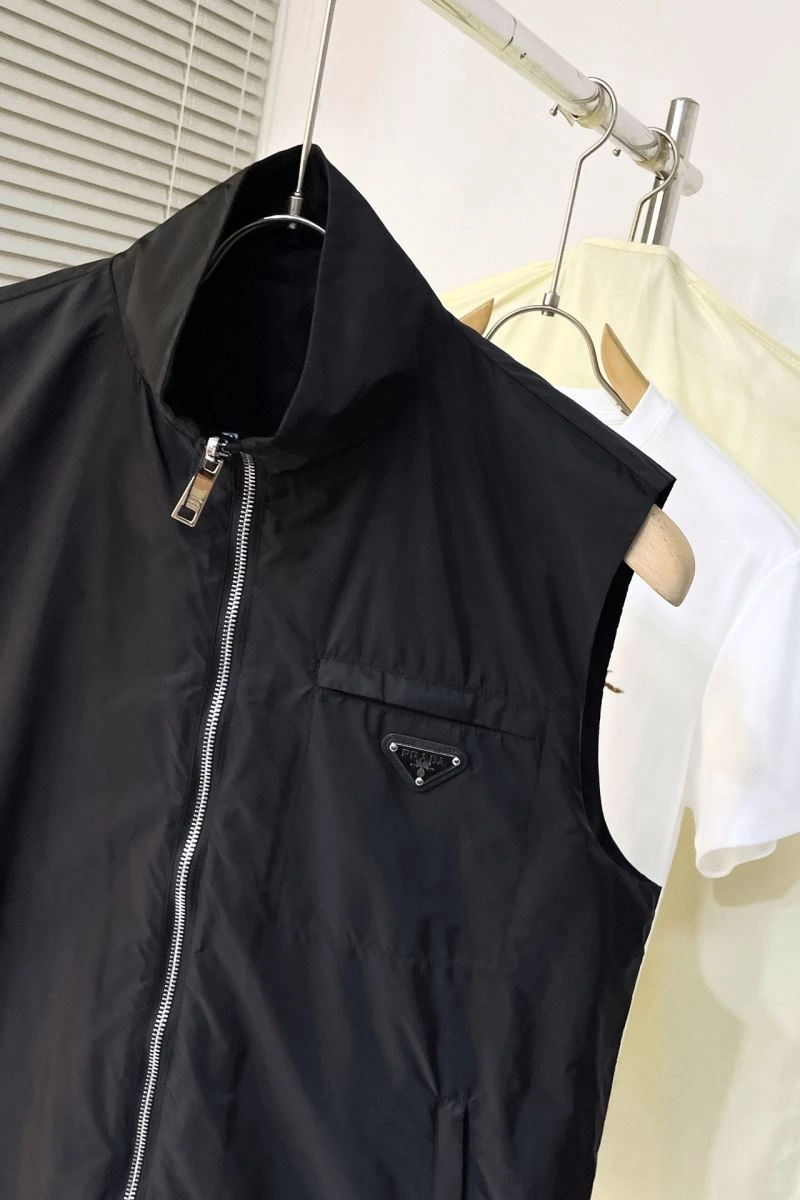 Prada Vest EyeCatching 171451
