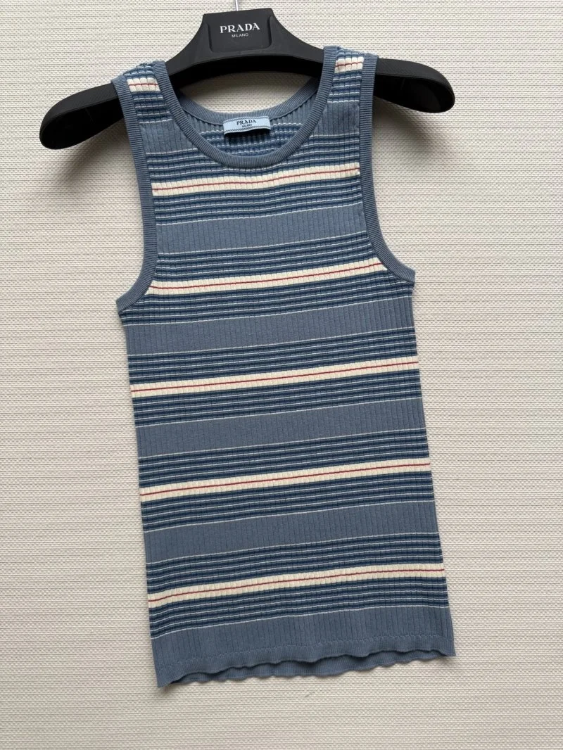 Prada Vest StreetReady 166130