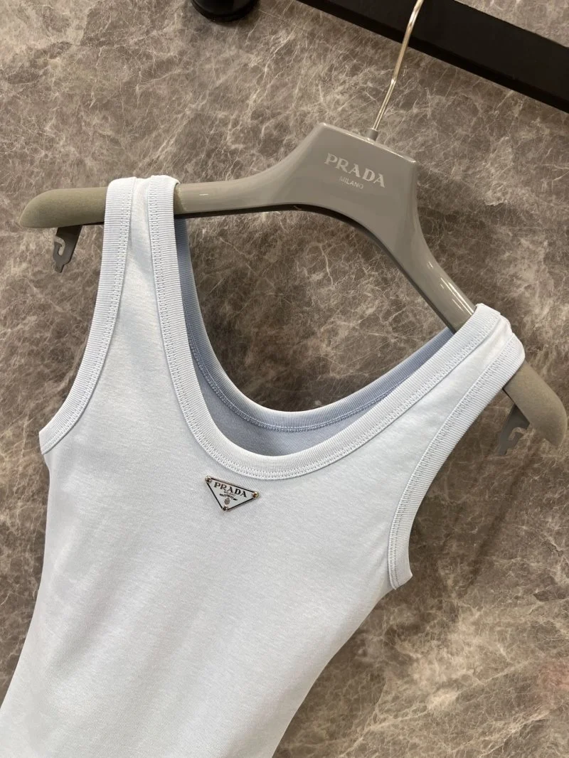 Prada Vest Unique 166028
