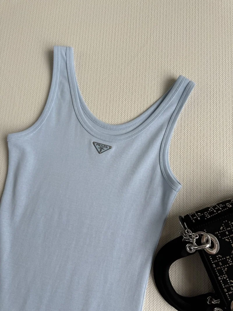 Flexible Prada Vest 166433