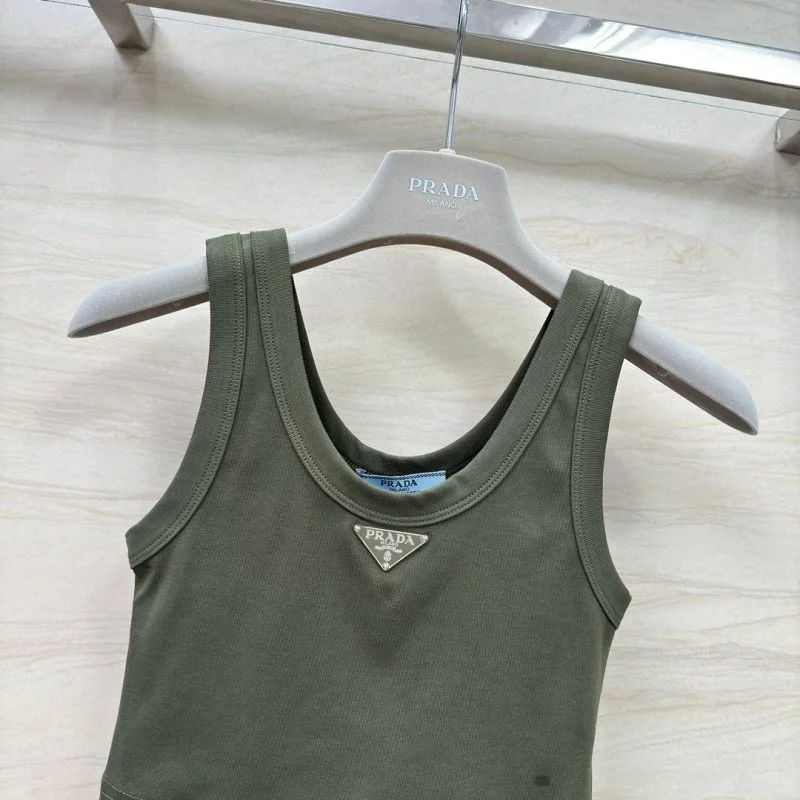 Prada Vest Sustainable 166461