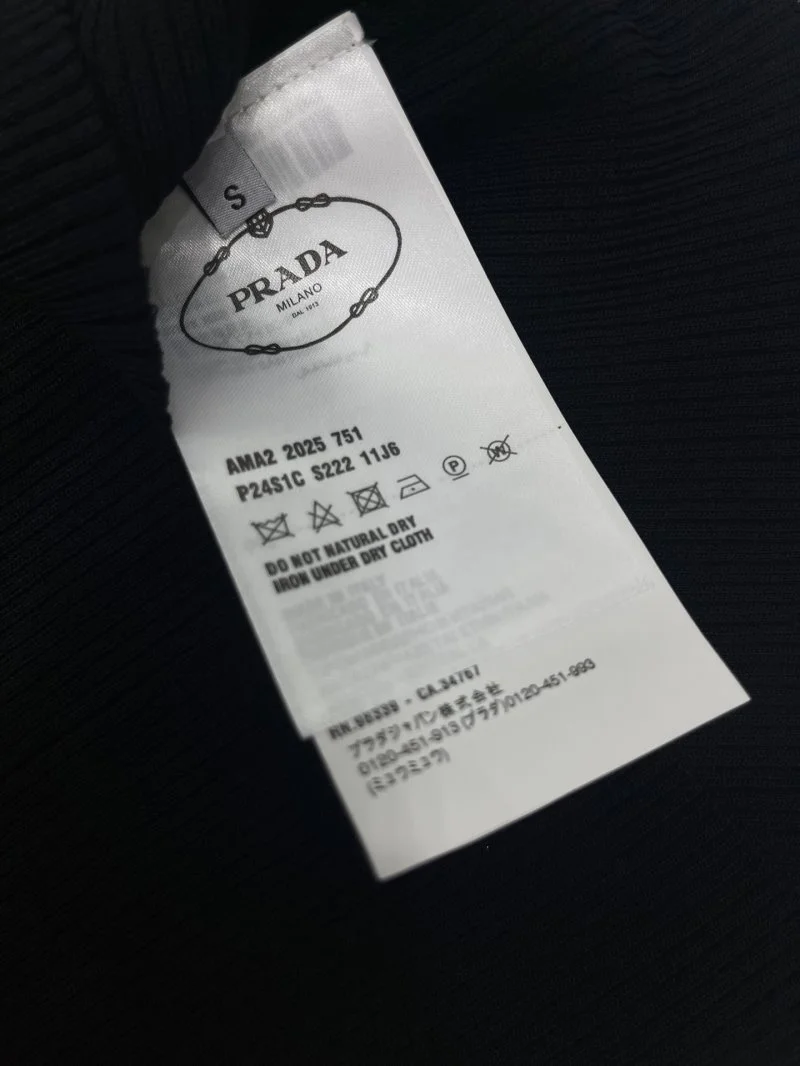 Prada Vest Sustainable 165646