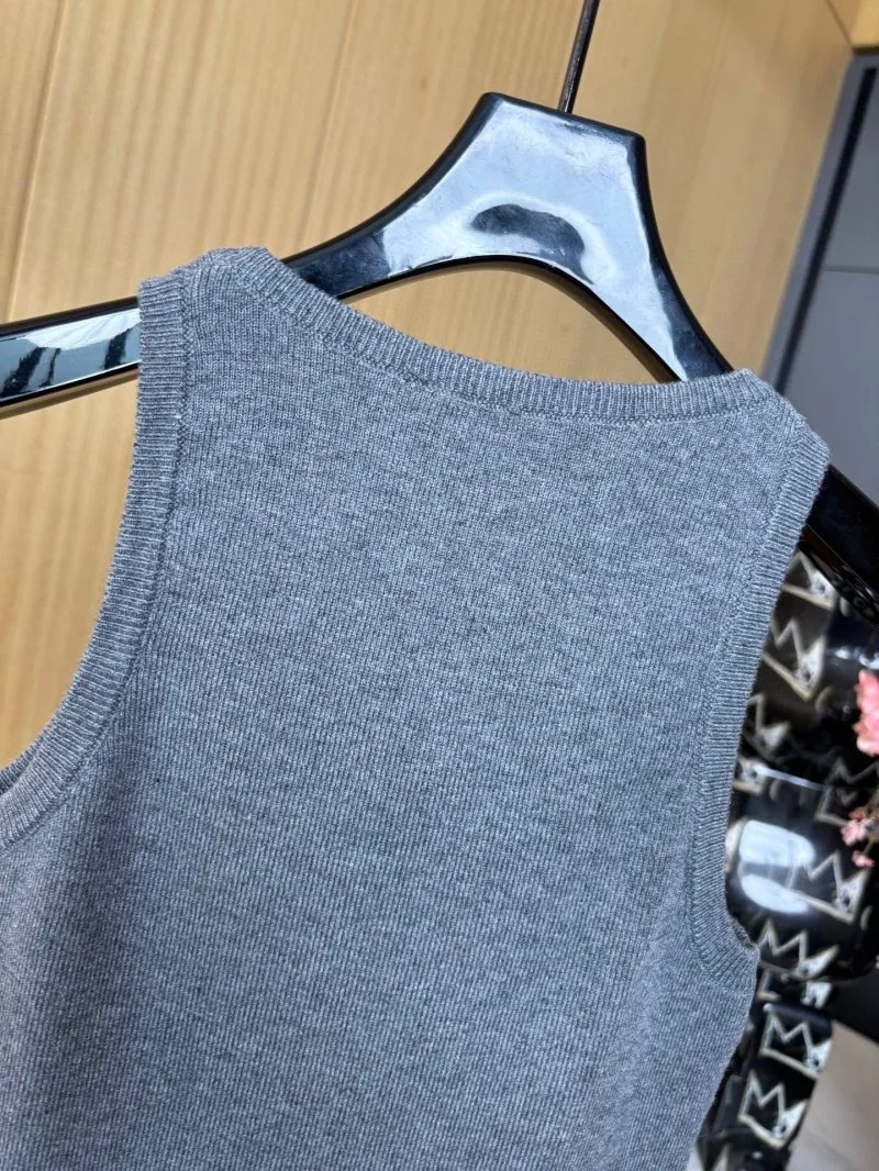 SmoothTexture Prada Vest 165679