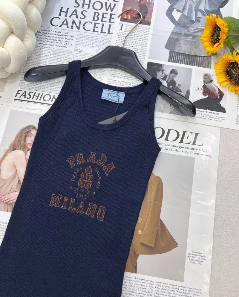 Modern Prada Vest 165639