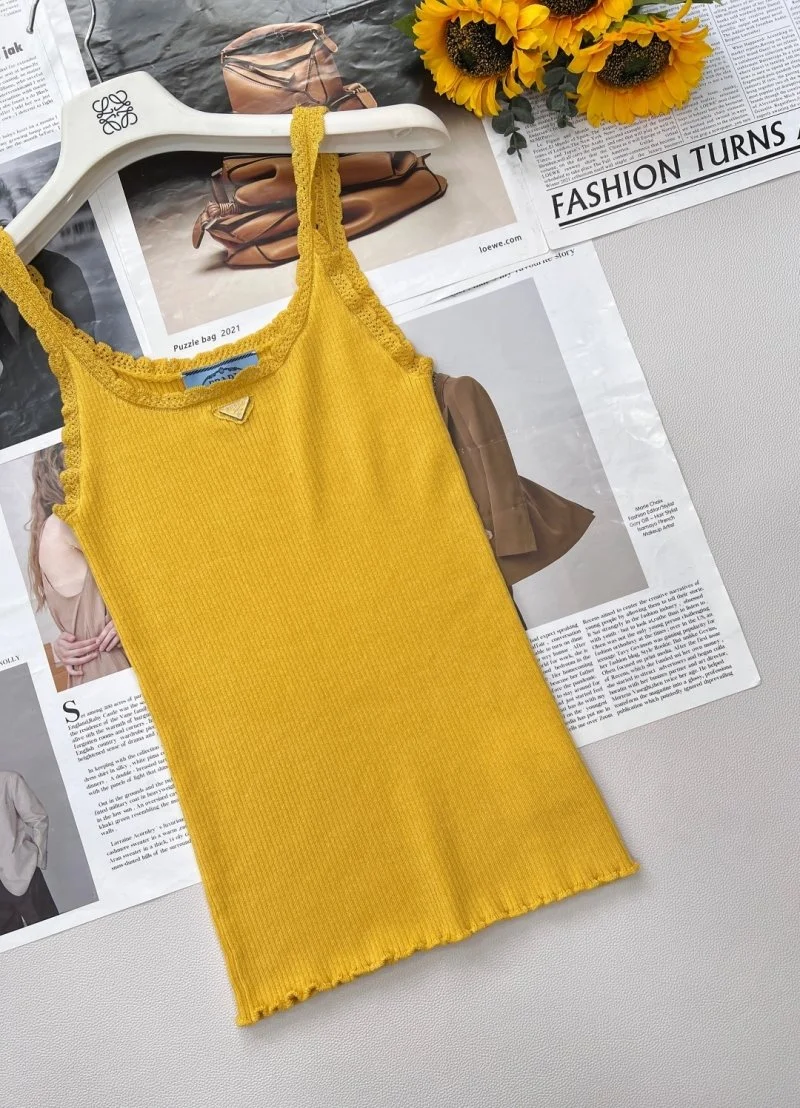 Prada Vest MultiPurpose 165634