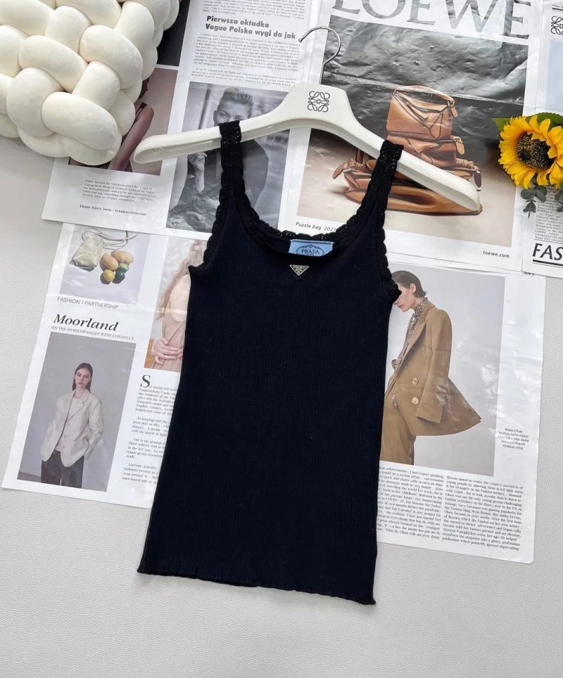 Prada Vest Effortless 165630