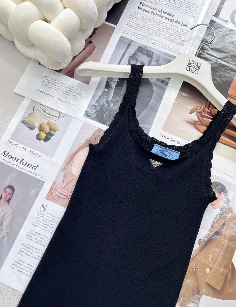 Prada Vest Effortless 165630