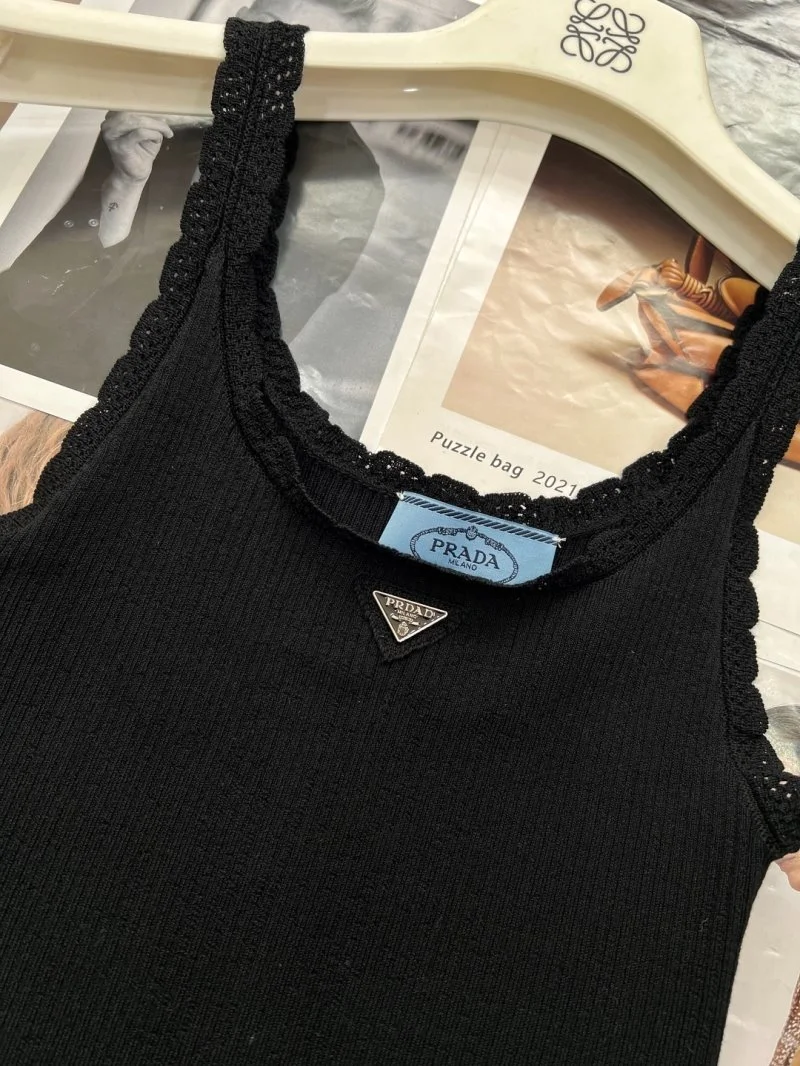 Prada Vest Effortless 165630