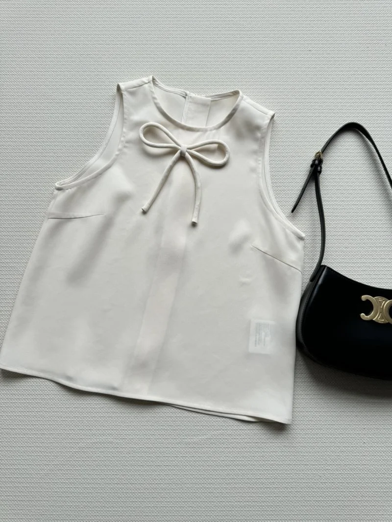 Practical Prada Vest 165621