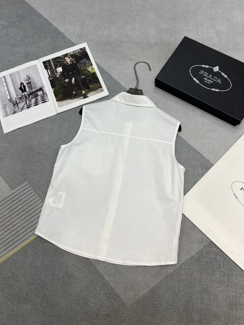 Prada Vest Effortless 165616