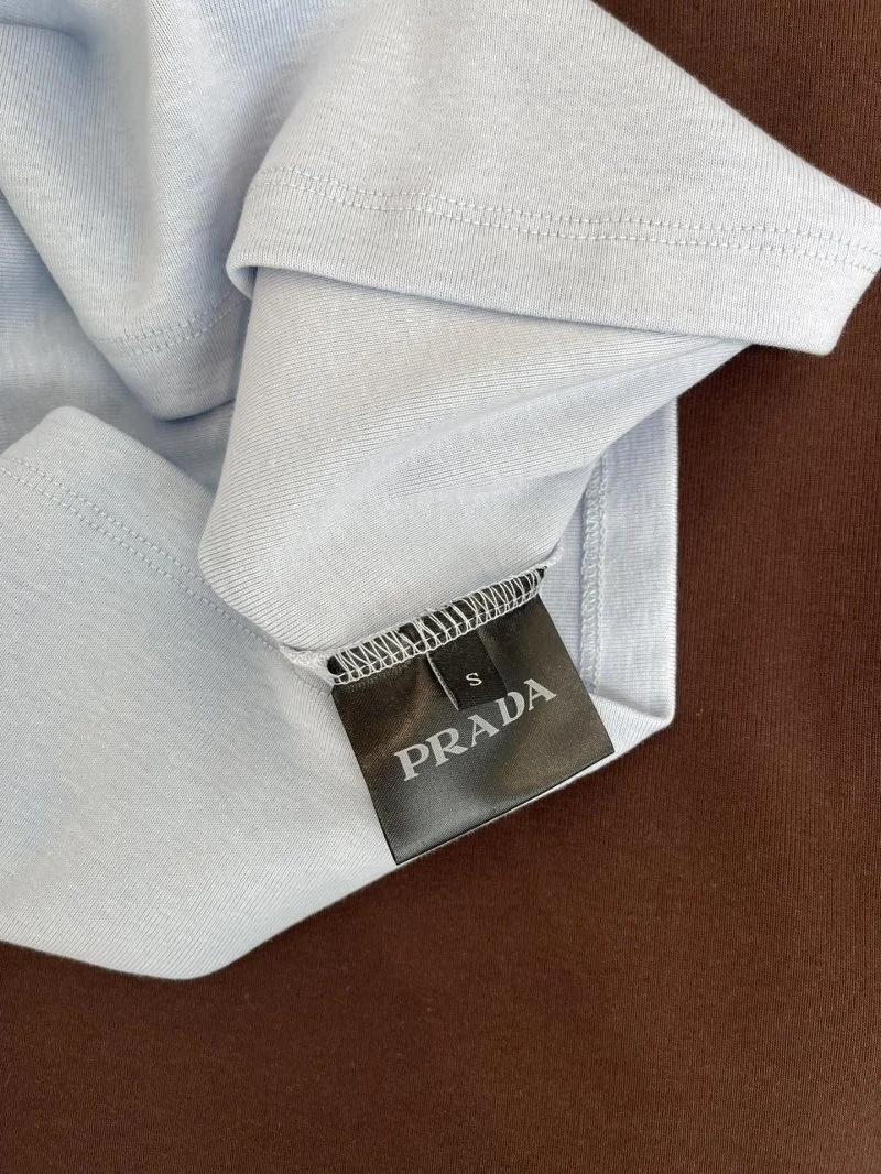 Prada Vest Elegant 165619