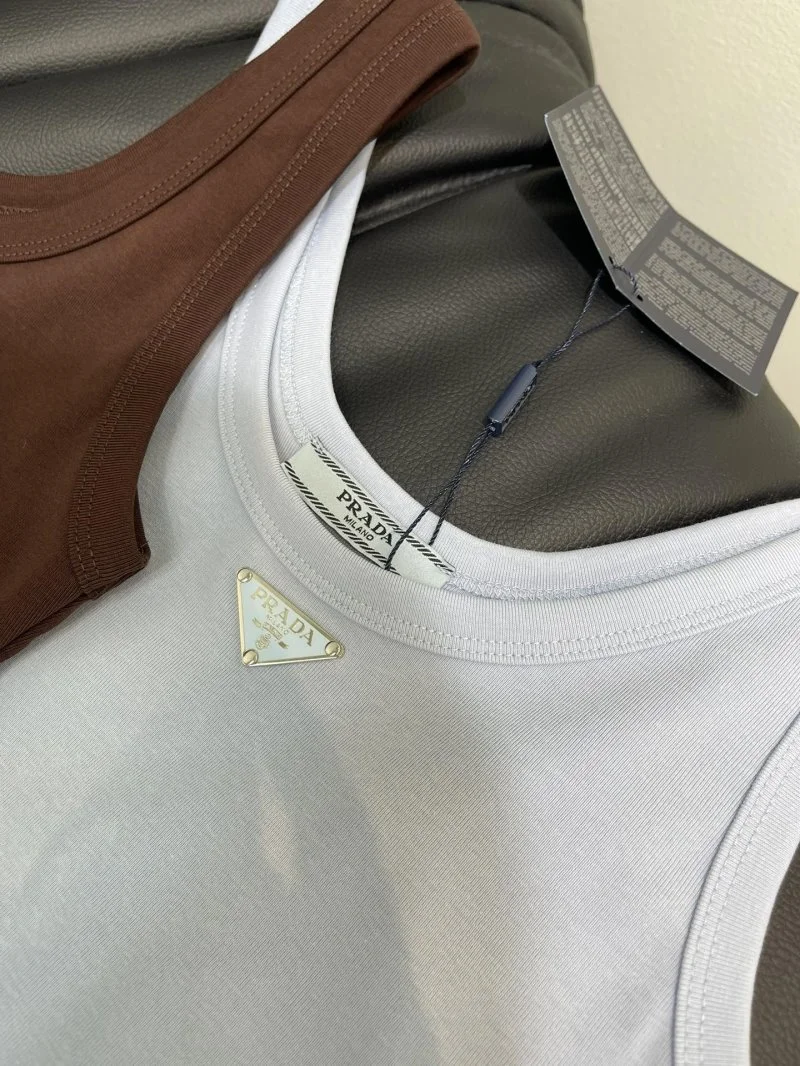 Lightweight Prada Vest 165662