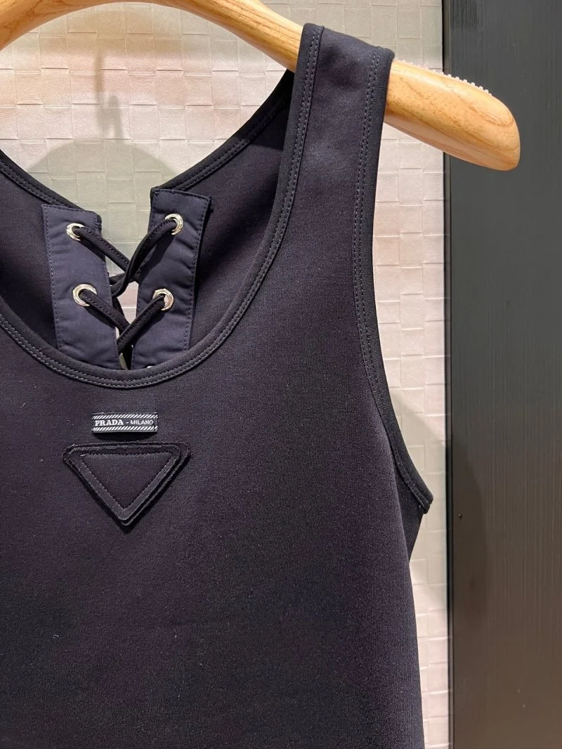 Prada Vest DailyWear 165609