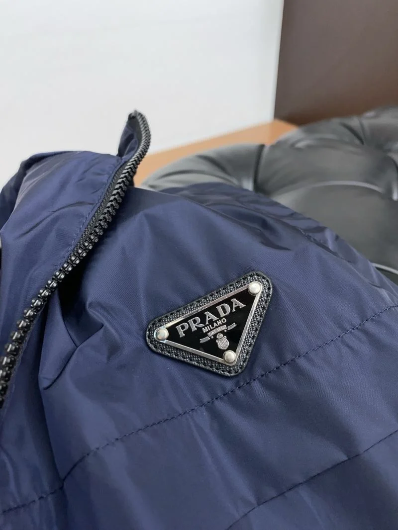 Sustainable Prada Vest 168345