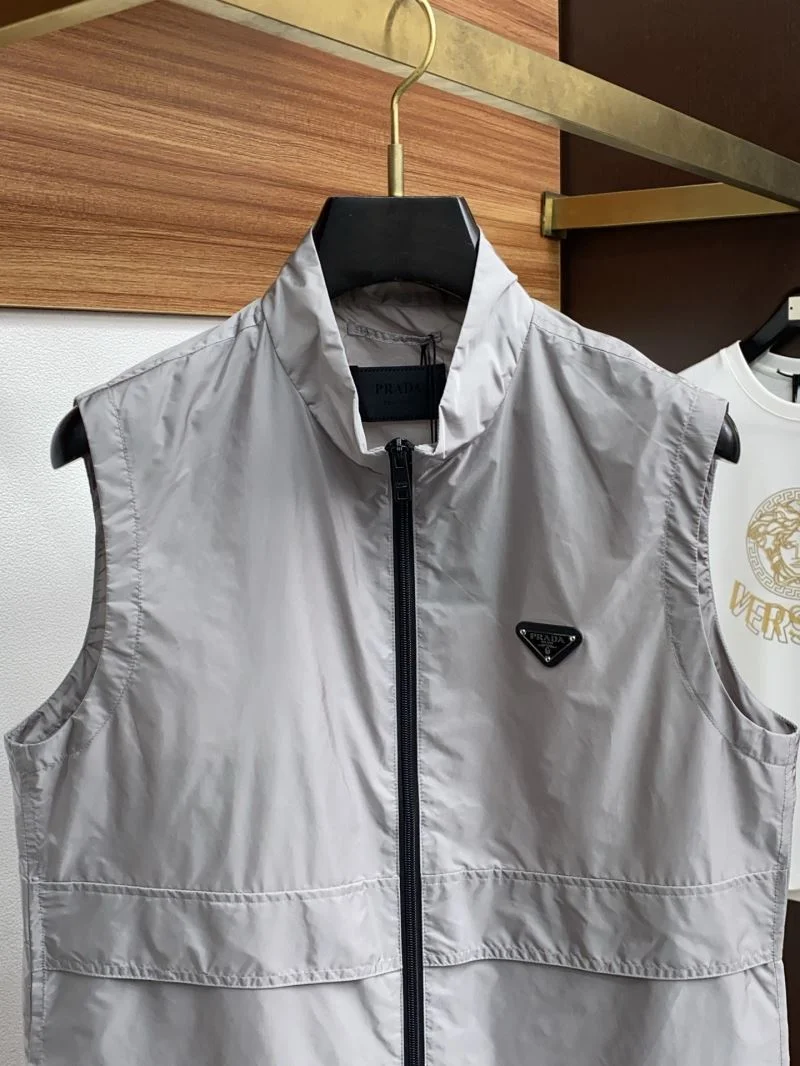 Prada Vest MultiPurpose 168344