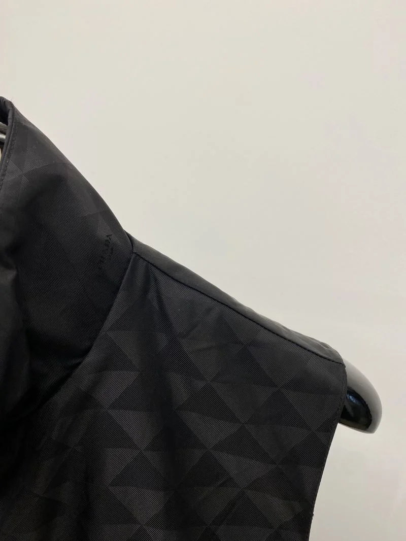 Prada Vest Functional 168343