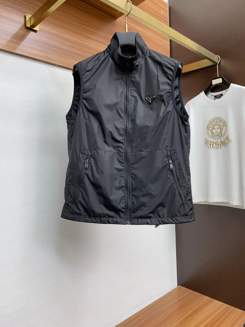 Prada Vest Practical 168380