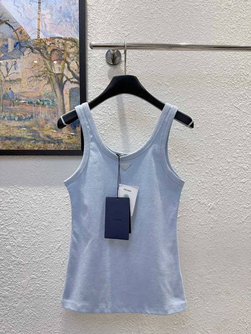 Practical Prada Vest 166297