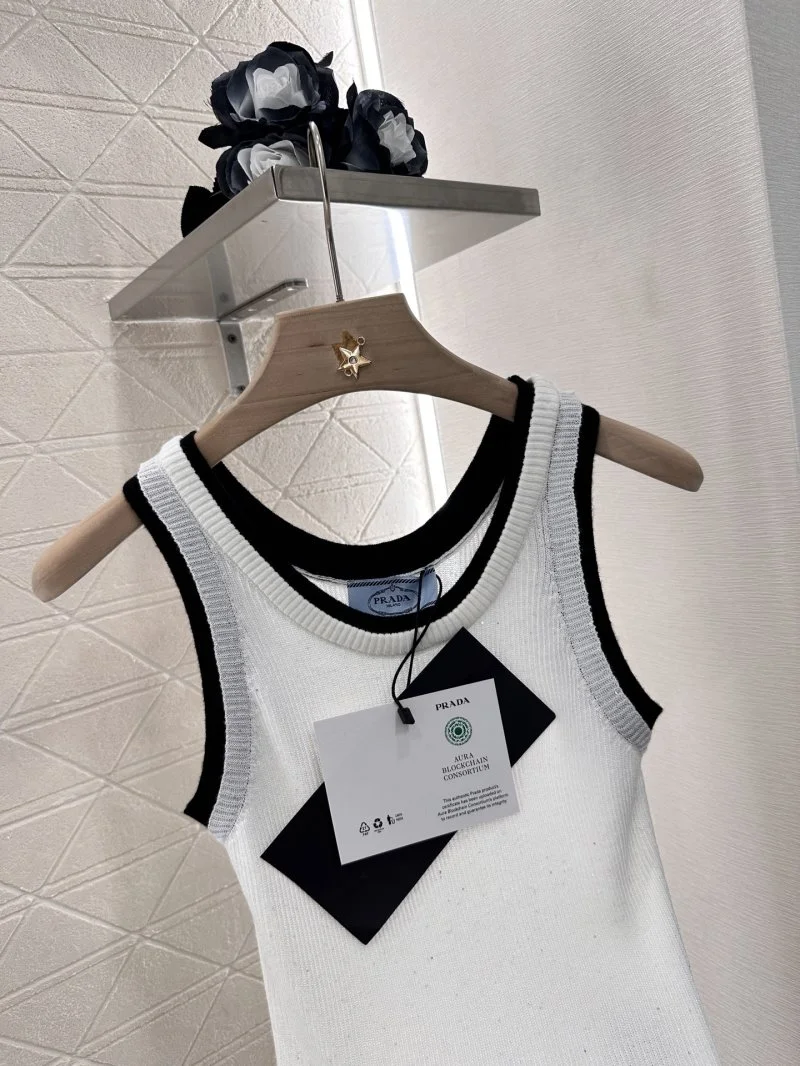 Lightweight Prada Vest 166283