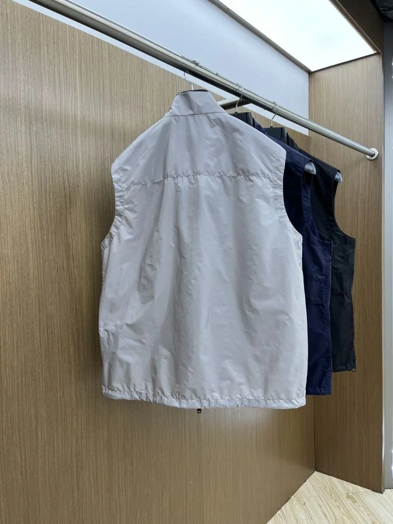 Supportive Prada Vest 167623