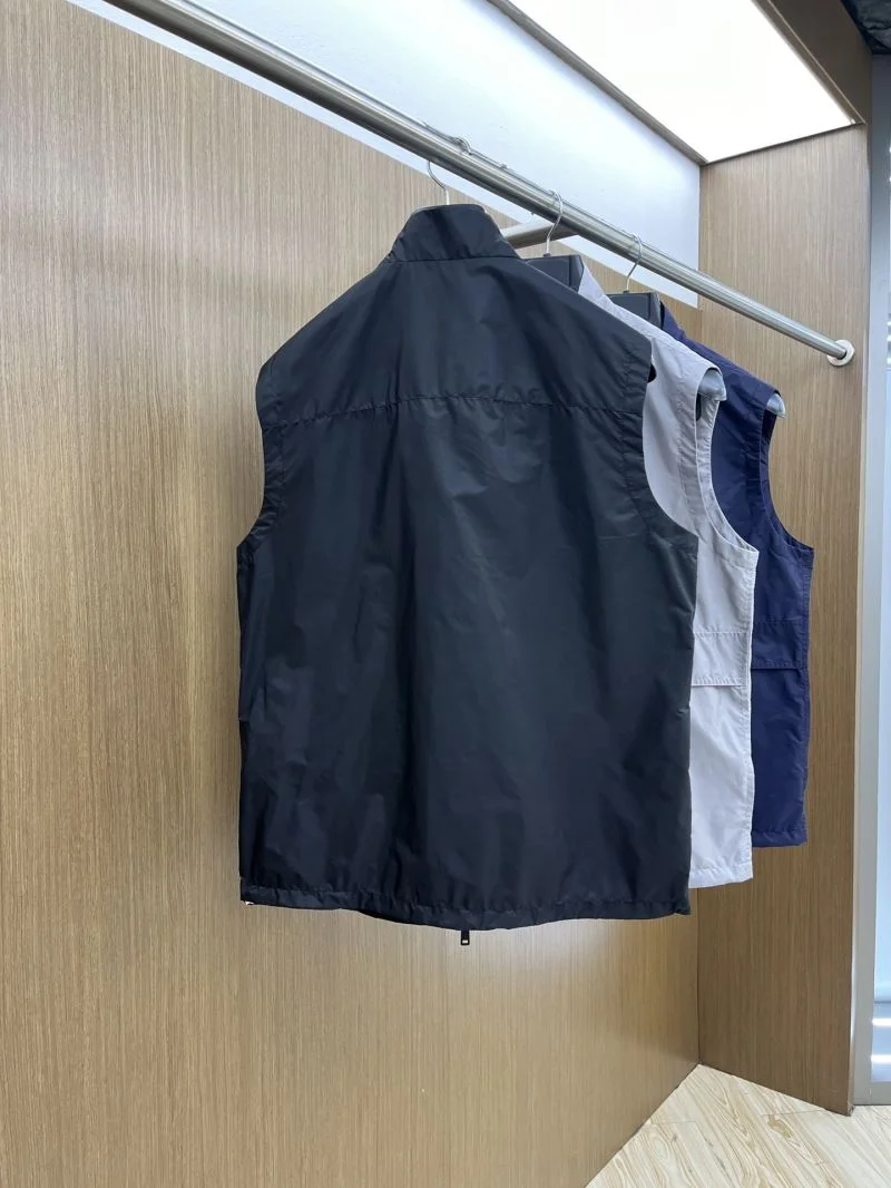 Snug Prada Vest 167622