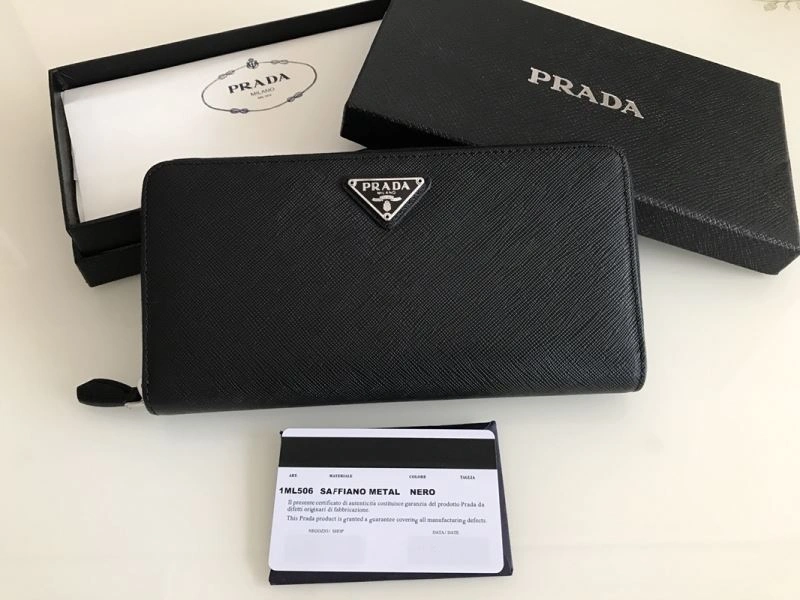 Prada Wallets Purse Affordable 74956
