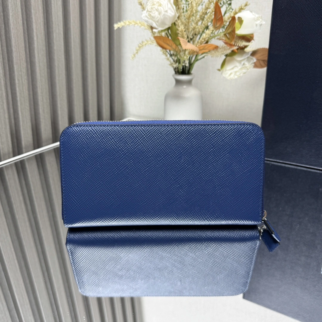 Prada Wallets Purse Trendy 71616