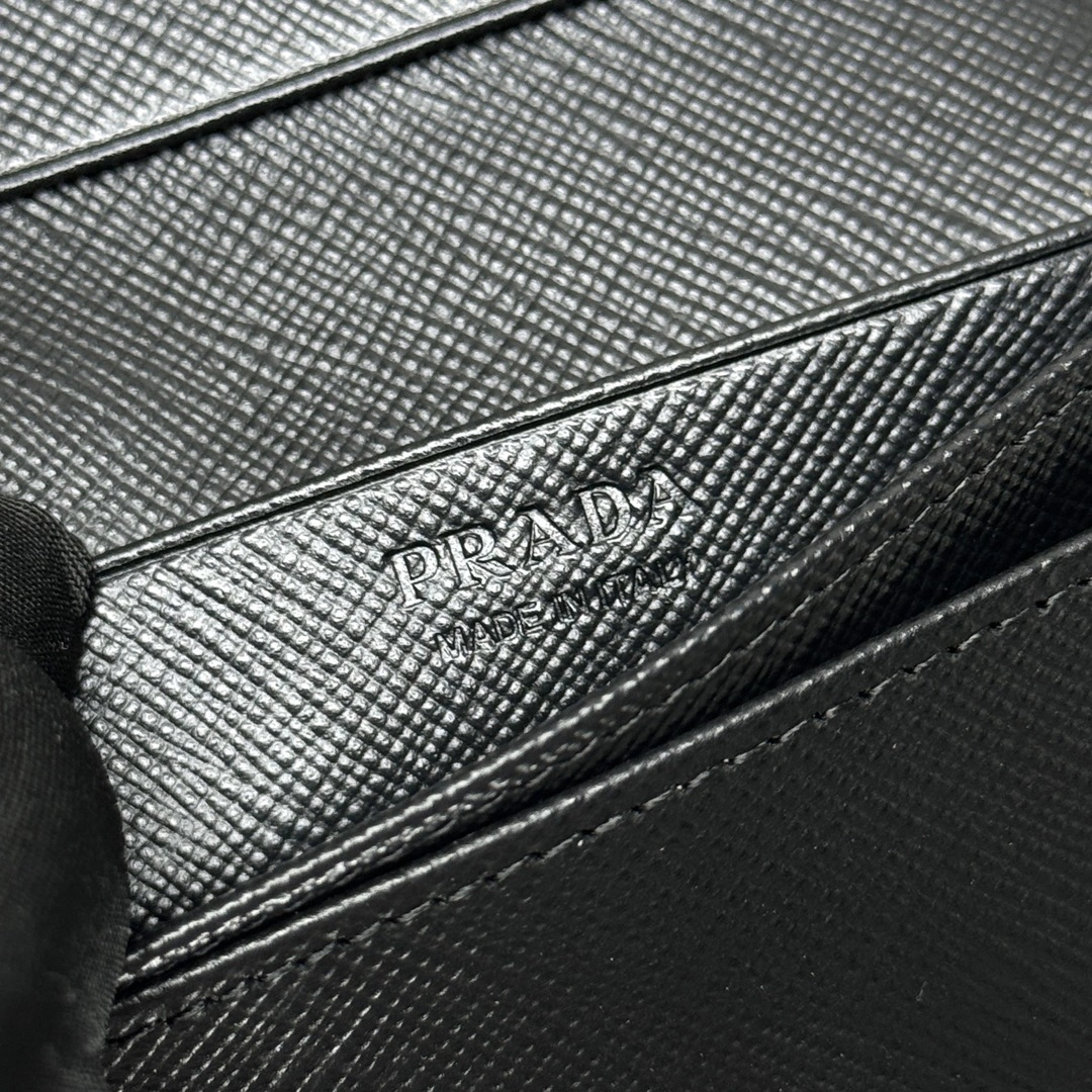 Prada Wallets Purse Vibrant 71651