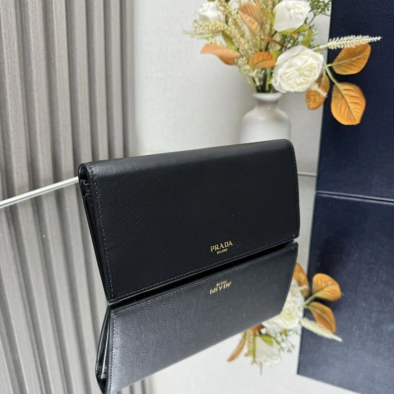 Prada Wallets Purse Youthful 60746