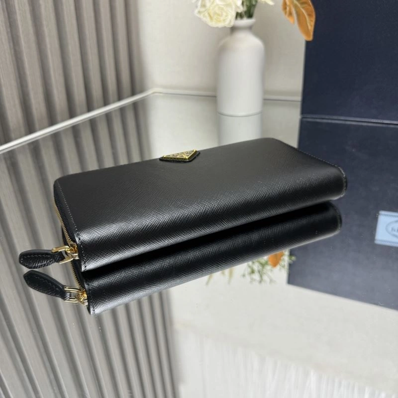 Prada Wallets Purse TimelessDesign 60745