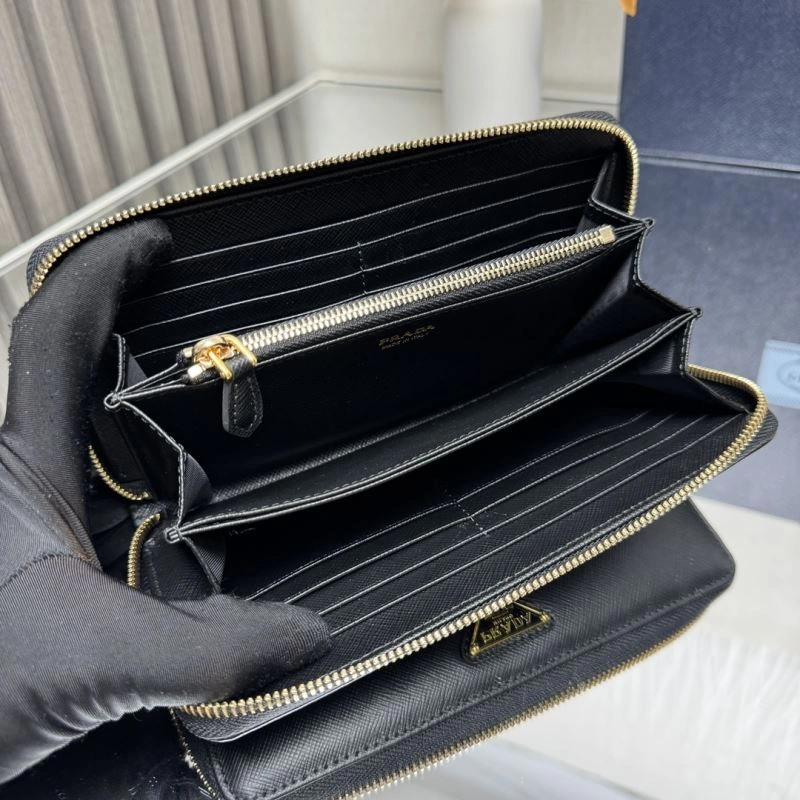 Prada Wallets Purse TimelessDesign 60745