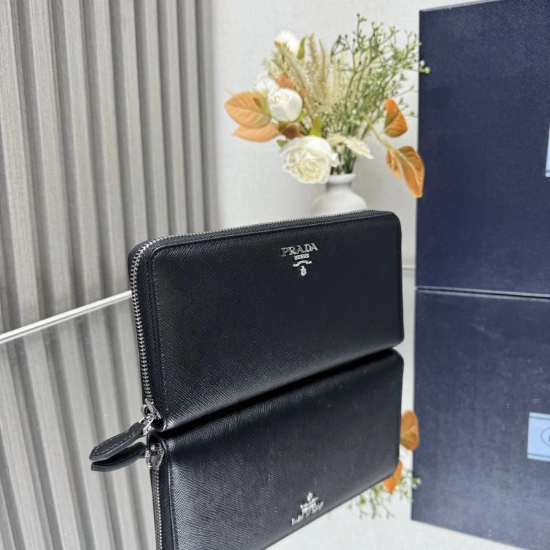 Seasonal Prada Wallets Purse 60744