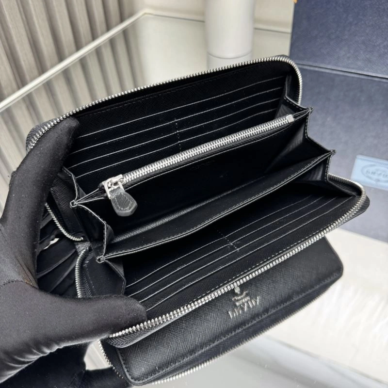 Seasonal Prada Wallets Purse 60744