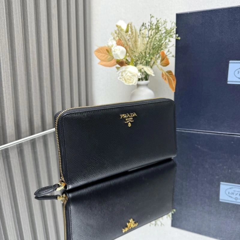 Versatile Prada Wallets Purse 60766