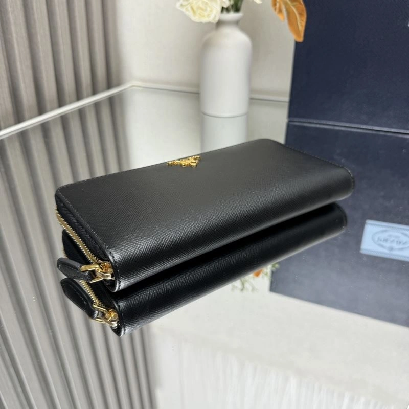 Versatile Prada Wallets Purse 60766