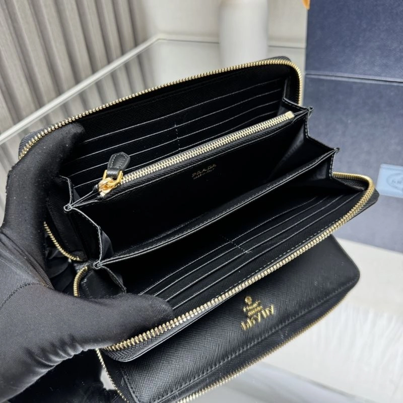 Versatile Prada Wallets Purse 60766