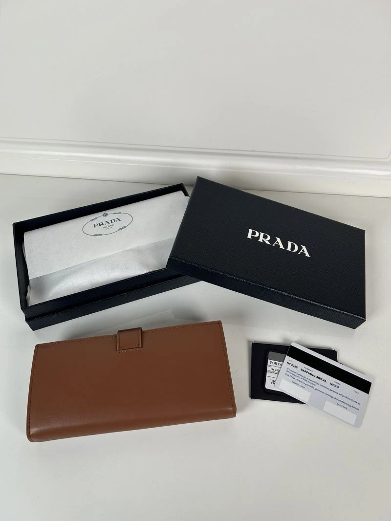 Prada Wallets Purse Durable 60733