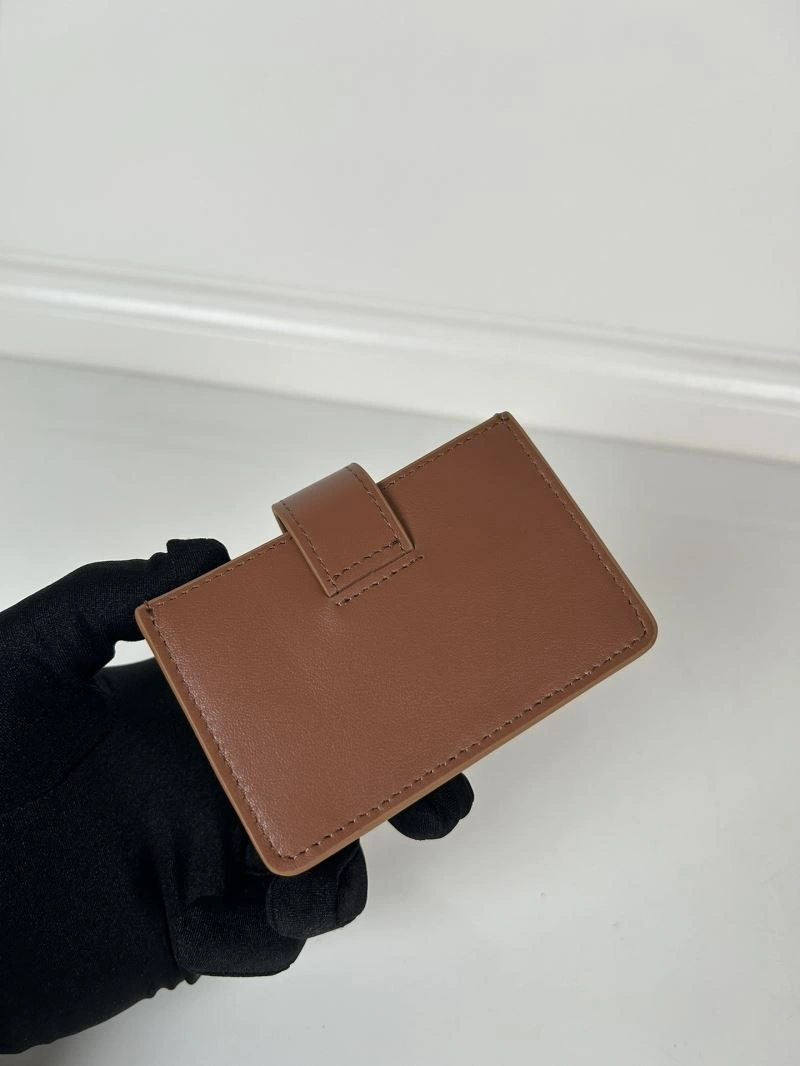 Prada Wallets Purse Versatile 60740