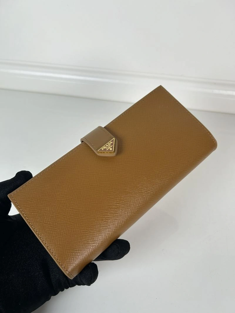 Resilient Prada Wallets Purse 60772